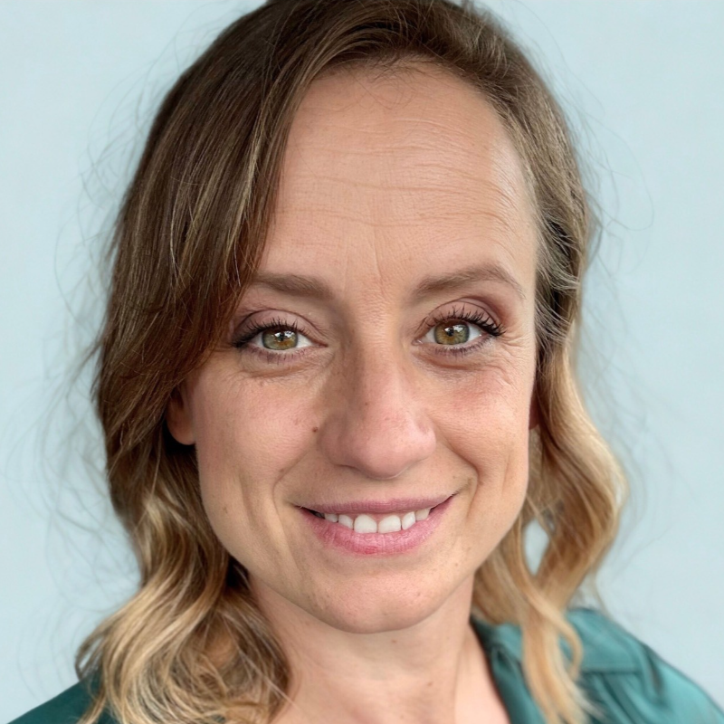  Kristina Mauer
